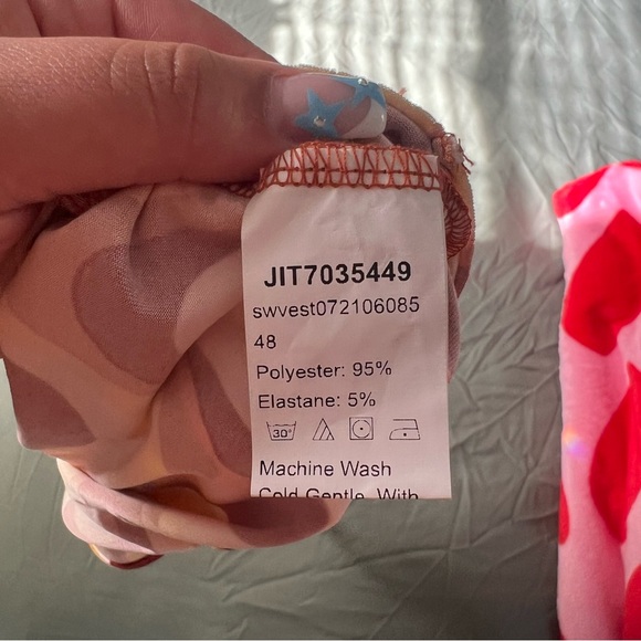 pattern crop tank top - Picture 2 of 2